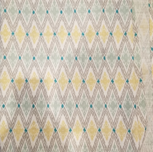 THRESHOLD shower curtain - Picture 1 of 1